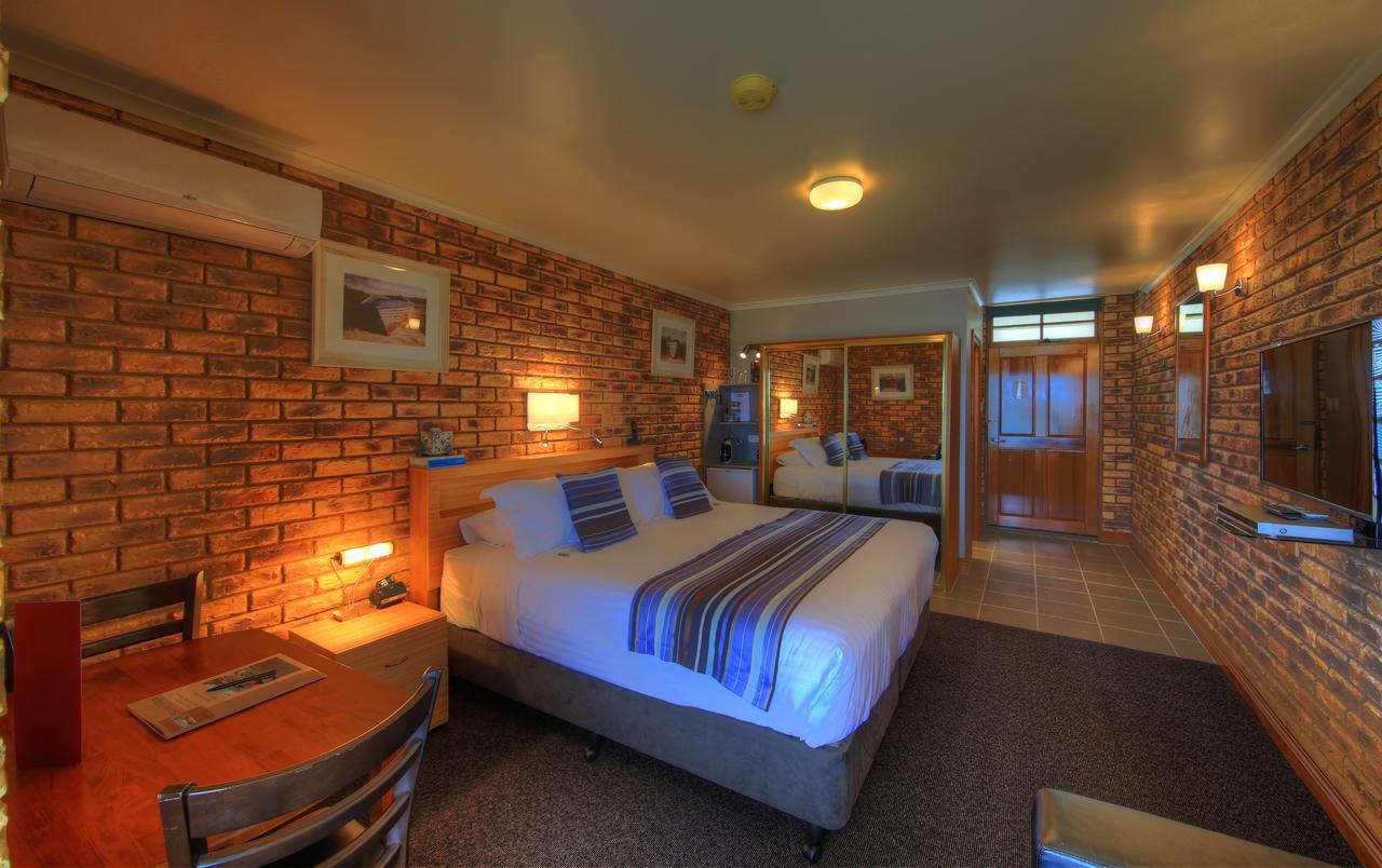 Stanley Village Waterfront Accommodation Bagian luar foto